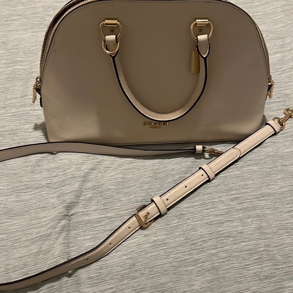 Coach white shoulder bag. Gently used.